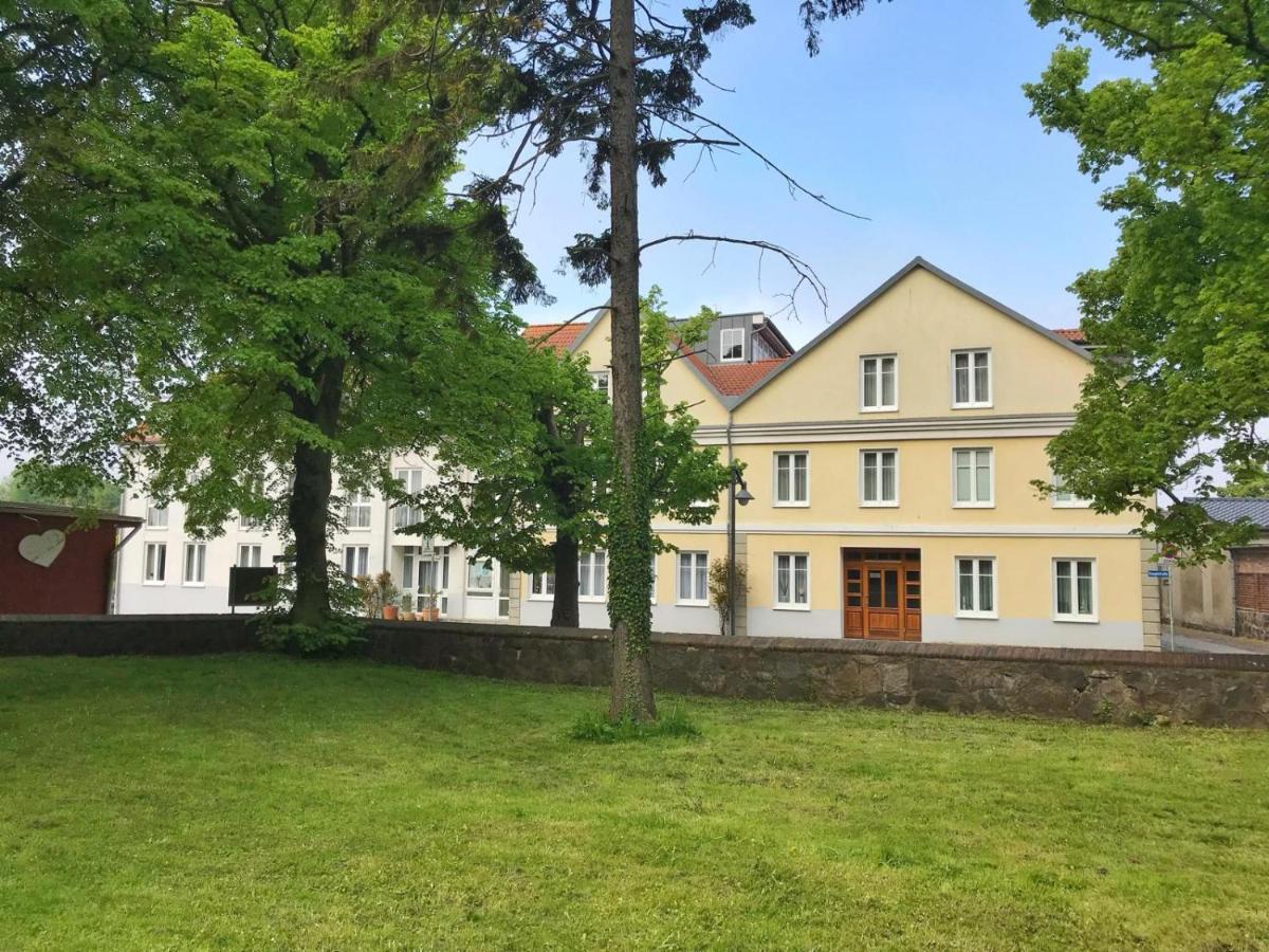 Hafenresidenz - Ferienwohnung 17 "Zugvogel" Wiek auf Rügen Екстериор снимка